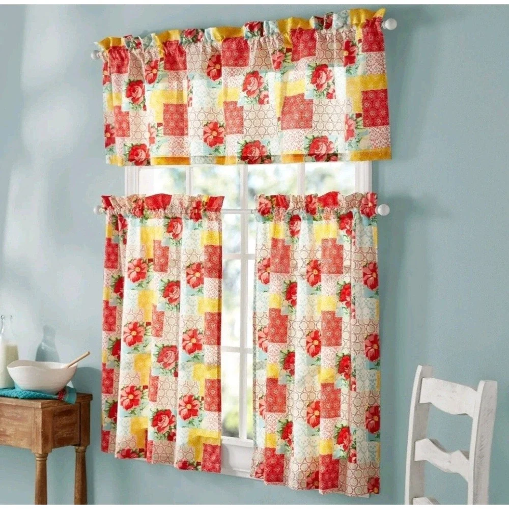 New The Pioneer Woman (3) Piece Patchwork Curtain Floral 30